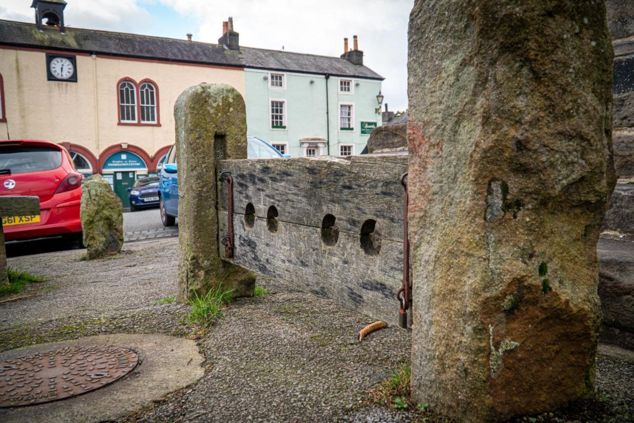Low Nook Cottage - Gorgeous Decor Broughton in Furness Exterior photo